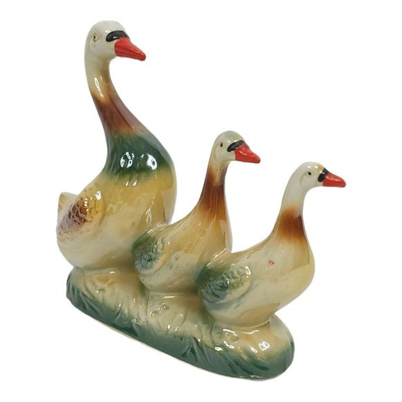 Vintage Porcelain 3 Geese Mother Goose Goslings Figurine Lustreware Brazilian - Picture 2 of 12